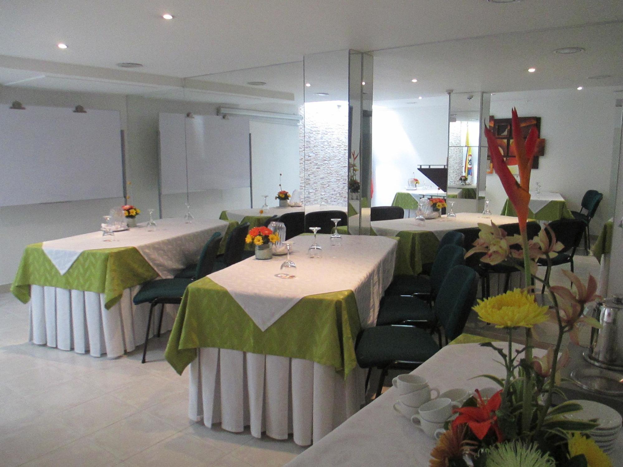 Hotel Platinum Suite Bogotá Zewnętrze zdjęcie